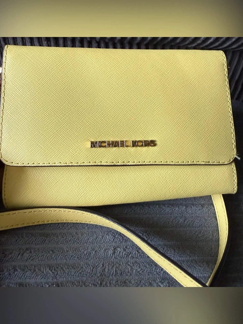 MICHAEL KORS Yellow Saffiano Leather Crossbody Small Bag Wallet with Gold Chain